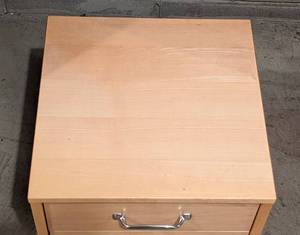 lot 62A image: Small Blonde Wood Storage Container