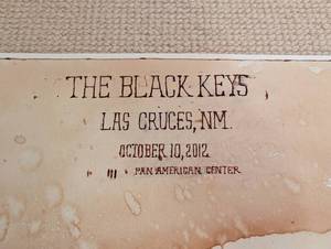 lot 170B image: Unframed David Rathman Black Keys Concert Print