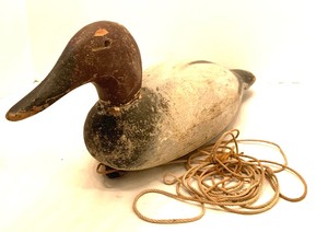 lot 89 image: Vintage Canvasback Decoy