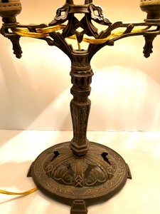lot 60 image: Rustic Vintage Table Lamp Art Nouveau Cast Iron Bronze Finish