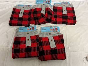 5 Vibrant Life Pet Sweaters - Large