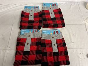 4 Vibrant Life Pet Sweaters - XL