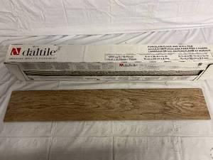 2 Boxes of Daltile Porcelain Floor and Wall Tile