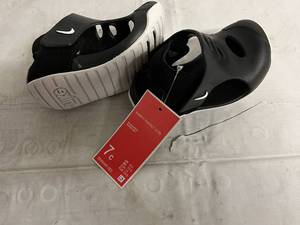 Nike Sunray Protect 3 Black and White Shoes - Size 7C