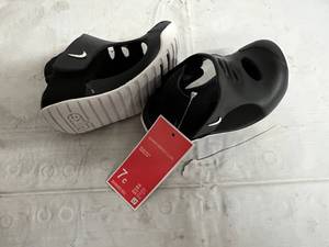 Nike Sunray Protect 3 Black and White Shoes - Size 7C