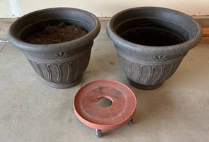 Large Plastic Decorative Planters 20 T x 24