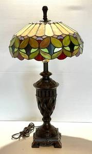 Vintage Stained Glass Table Lamp (Shade Is Not Glass)