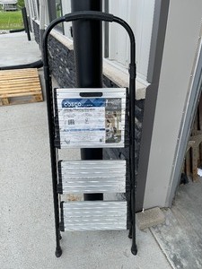 Cosco 3 Step Folding Stepstool