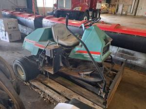 lot 7 image: Cushman Groom Master Floor Cleaner