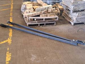 lot 14 image: 1-78 Double Hitch