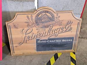 lot 61 image: Leinenkugels logo Wooden Wall Dcor