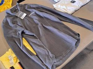 lot 102 image: Eddie Bauer Size Large Jameson logo Womens Microfleece Pullover Long Sleeve Shirt 12 Zip