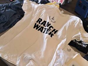 lot 116 image: Size Medium Lone River Ranch Water logo T-Shirt