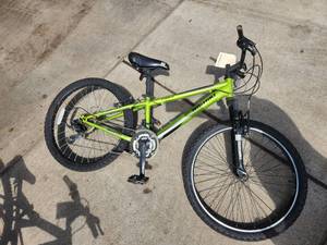 lot 411 image: Nishiki Pueblo 20 Trail Bicycle 12 Bright Green Frame