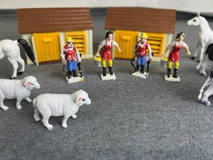 lot 40 image: Vintage Miniature People Farm Set with Horses, Cows, and Sheep