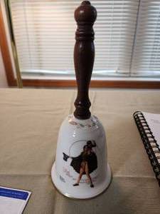 lot 38 image: Vintage Gorham Fine China Dinner Bell Tiny Tim 1984