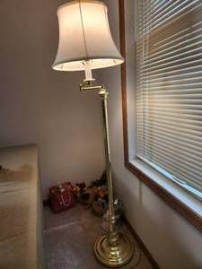 lot 45 image: Vintage Brass Swinging Arm Floor Lamp 58 Inches Tall 12-Inch Diameter