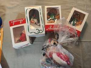 lot 43 image: 5 Vintage Annalee Christmas Tree Ornaments