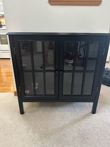 lot 91 image: Black Double Door Console Cabinet with Glass 32x14x31