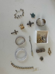 lot 112 image: Lot of Vintage Bracelets Broaches Lighter Case and More