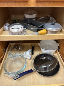lot 228 image: Cabinet of Misc Kitchen Items as Seen in Photo