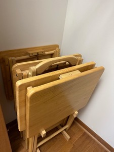 lot 238 image: Set of 4 Wood TV TraysFolding Tables