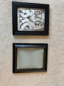 lot 138 image: Threshold Photo Frames 8x10 2 pcs