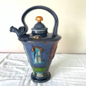 lot 10 image: Danko Bulgarian One-of-a-kind Teapot