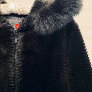 lot 53 image: Gallery Faux Fur Jacket with Real Fox Trim