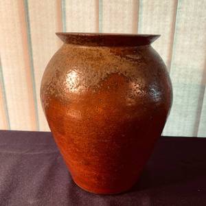 lot 99 image: Large Clay Pot, Two Bowls, Tiny Pot and Embellished Bottle