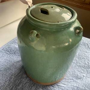 lot 142 image: Celedon Canister with 4 handles and lid