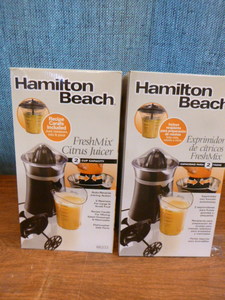 lot 18 image: 2 Hamilton Beach Fresh Mix Citrus Juicers