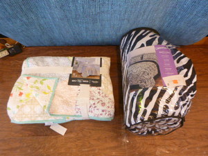 lot 29 image: Quilt and Bed in a Bag