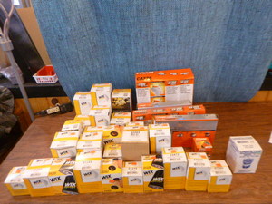 lot 39 image: Air, Oil and Fuel Filters