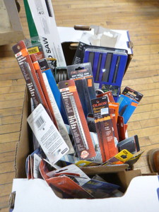 lot 175 image: Lot of Saws and Replacement Blades