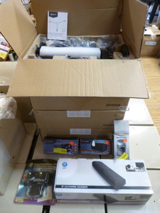 lot 207 image: Miscellaneous Electronics