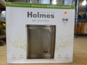 lot 243 image: Holmes Air Purifier