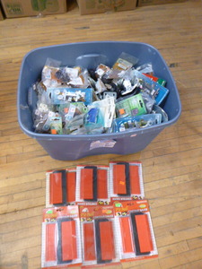 lot 266 image: Lot of Assorted Hardware