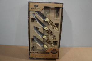 lot 19 image: Mossy Oak 4-Pack Stag Finish Knife Set