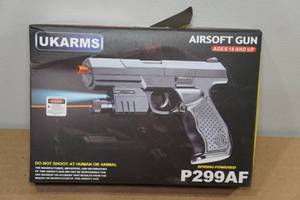 lot 40 image: UKArms P299AF Spring Powered Airsoft Gun with Laser