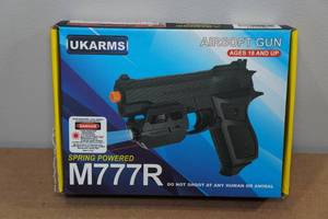 lot 42 image: UKArms M777R Spring Powered Airsoft Gun with Laser