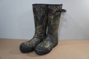 lot 63 image: Itasca Rubber Hunting Boots -Size 10