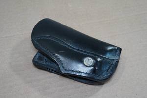 lot 94 image: Brauer Bros Leather Gun Holster