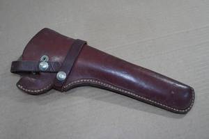 lot 102 image: Hunter 1100F Leather Gun Holster