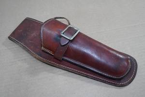 lot 106 image: George Lawrence Leather Gun Holster