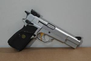 lot 1K image: Browning Hi-Power Signature Model 9mm Luger Semi-Auto Pistol