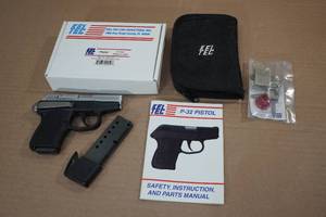 lot 1L image: Kel-Tec P-32 .32 Auto Semi-Auto Pistol - 2 Magazines