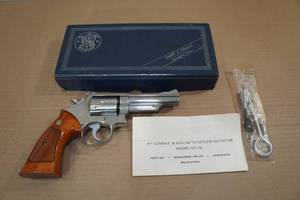 lot 1A image: 1973 Smith & Wesson Model 66 Stainless Steel .357 Mag Double Action Revolver - Original Box