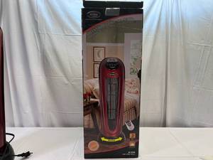 lot 19 image: OO. Optimus 22 Oscillating Ceramic Heater Tower-w Remote Control