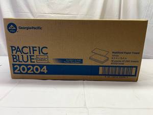 lot 25 image: MM. 1 Case(4000 total)Georgia Pacific Basic Multifold Paper Towels-White